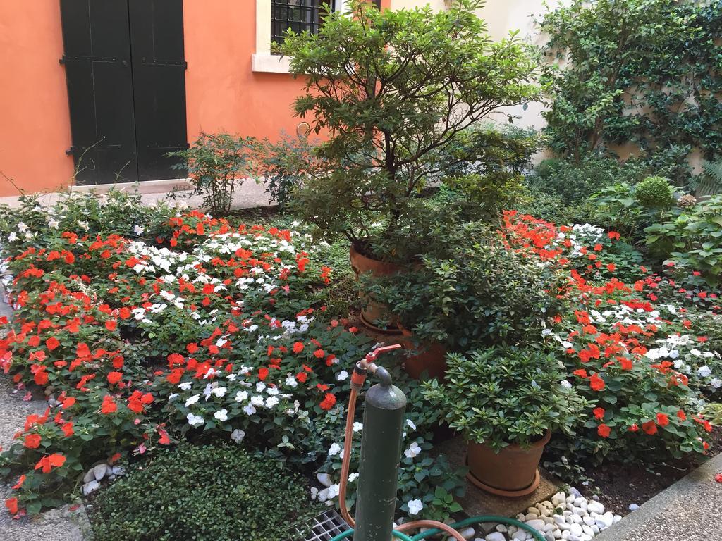 L'Angolino Nascosto Verona Exterior photo