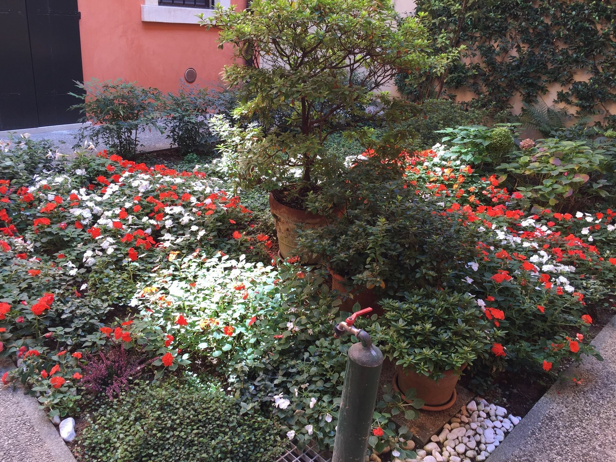 L'Angolino Nascosto Verona Exterior photo