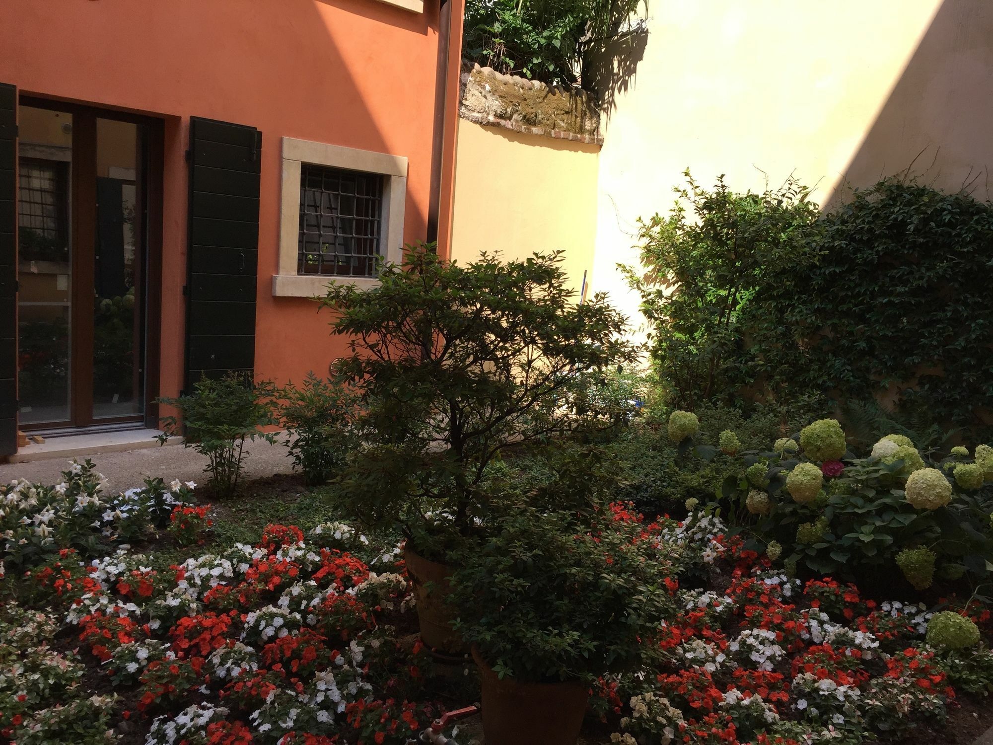 L'Angolino Nascosto Verona Exterior photo